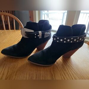 Classic Black Bootbelts, Leather and Crystals.  ***BOOTS ARE NOT INCLUDED***